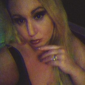 Meet your Posher, Marianne